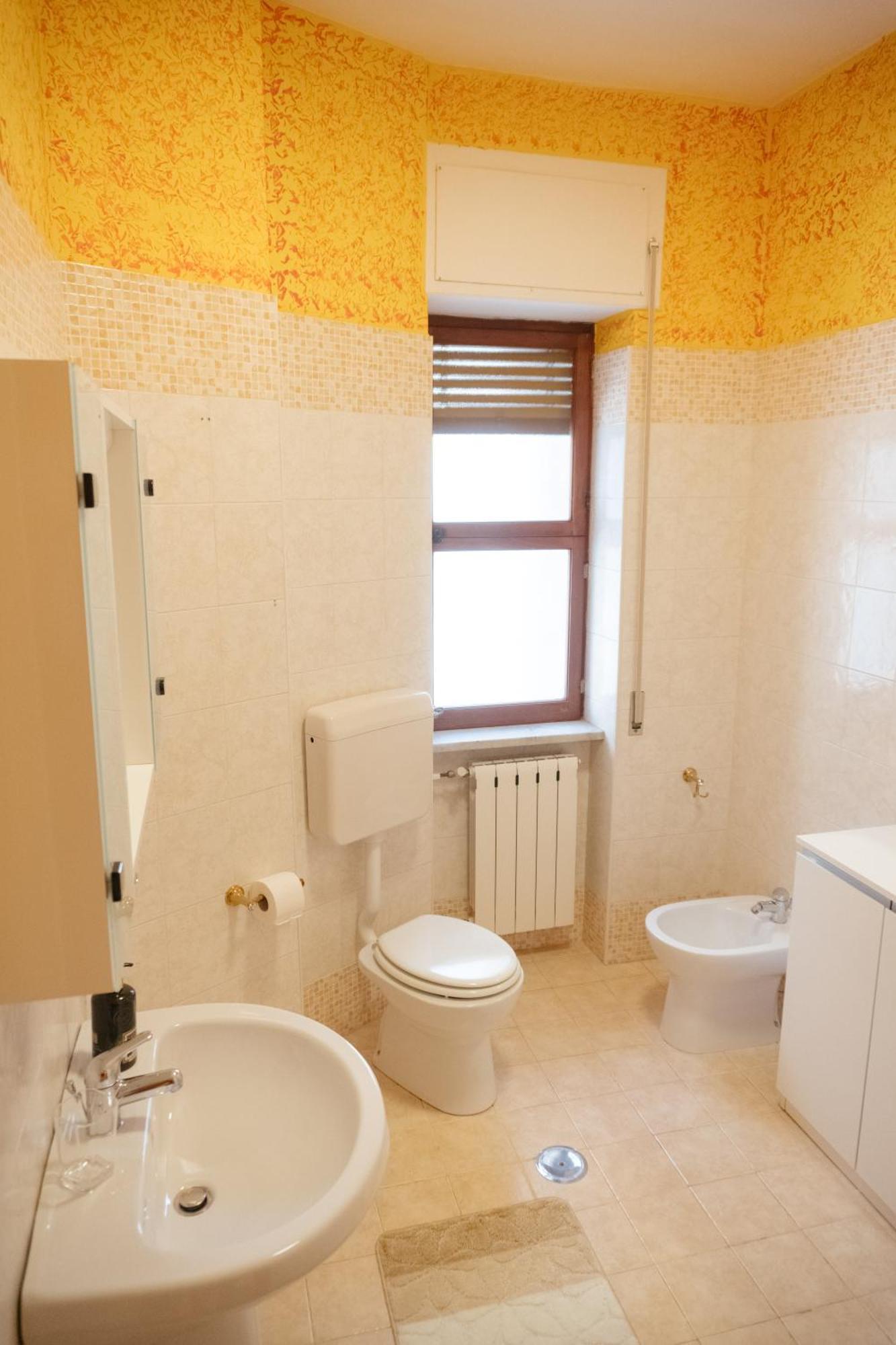 Domus Aurea Relax Room Salerno Eksteriør billede