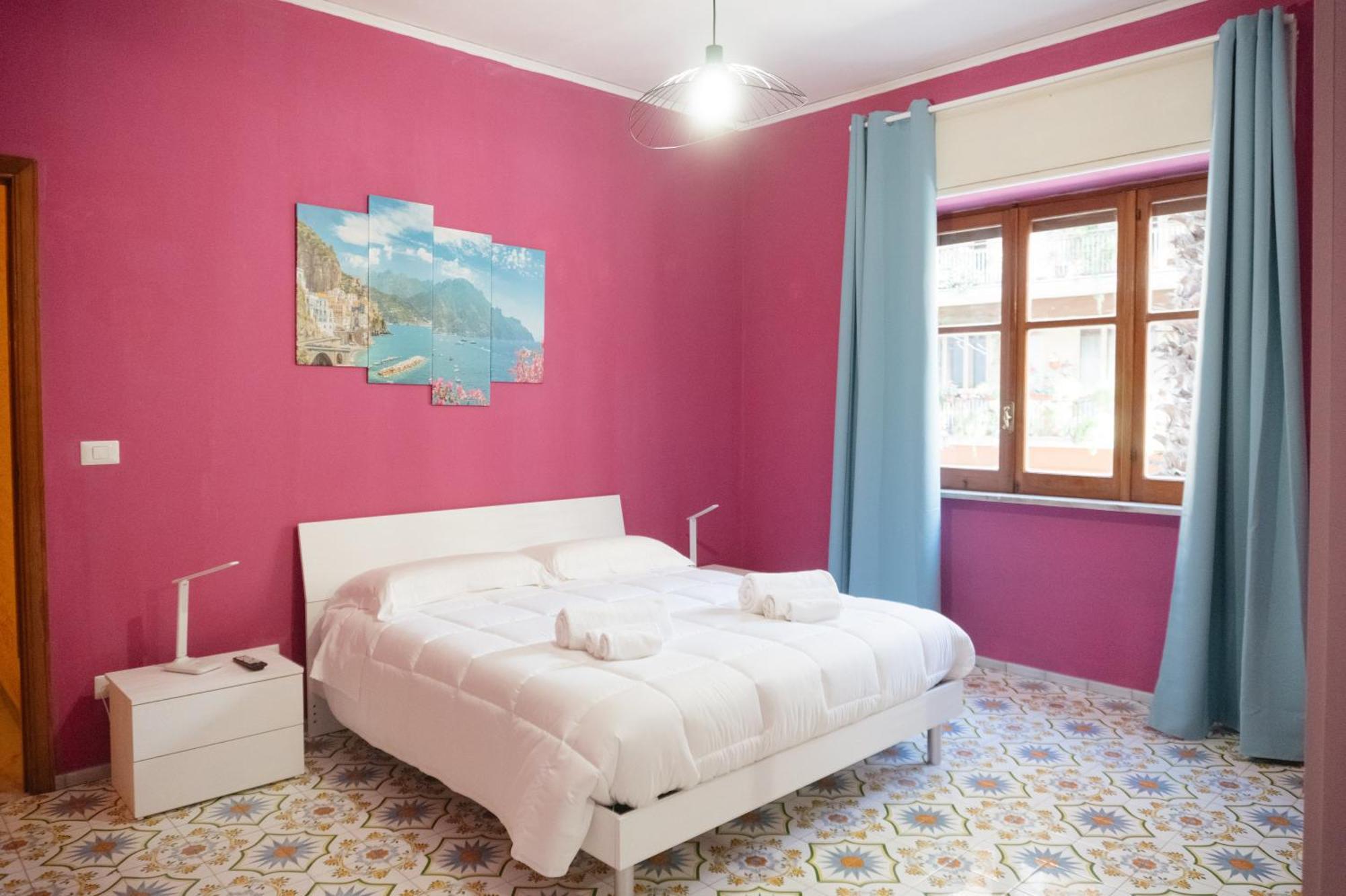 Domus Aurea Relax Room Salerno Eksteriør billede